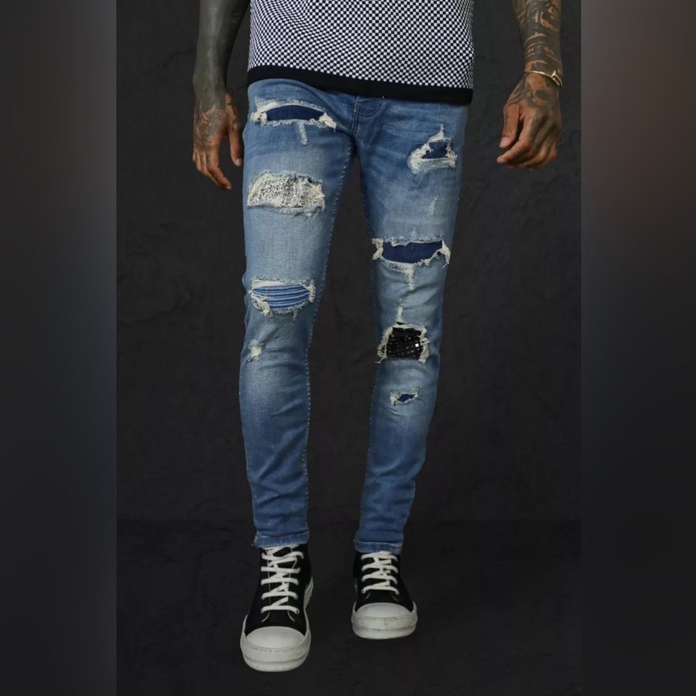 BOOHOO MAN SKINNY STRETCH DIAMANTE RIP & REPAIR JEANS SIZE 32 NWT